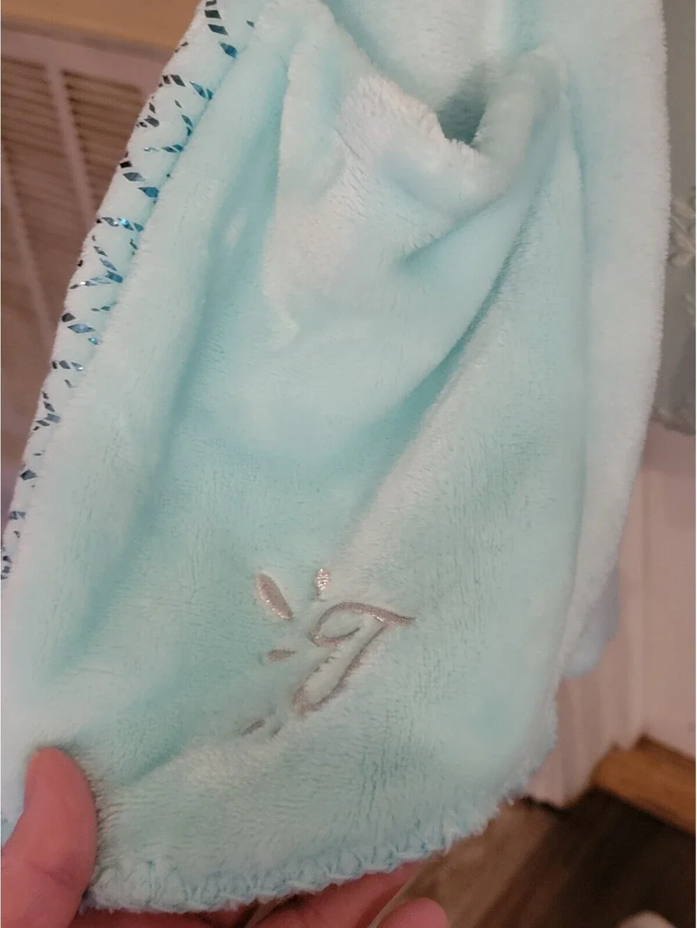 Justice  Hooded Unicorn  Blanket/robe Aqua/ Green Silver Accent Snuggie One Size